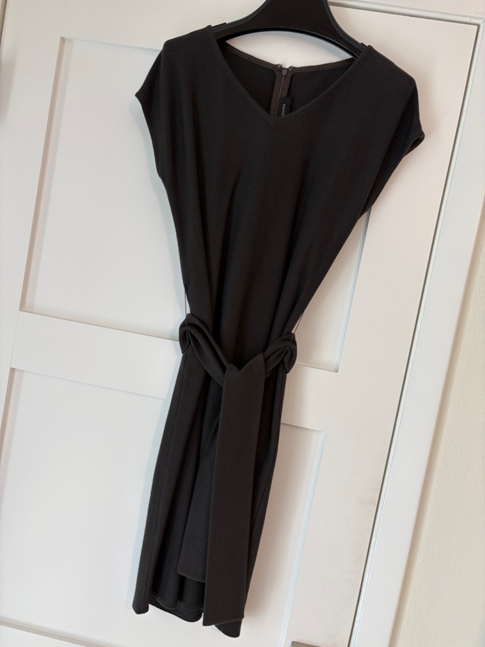 ST. JOHN Belted Midi Dress